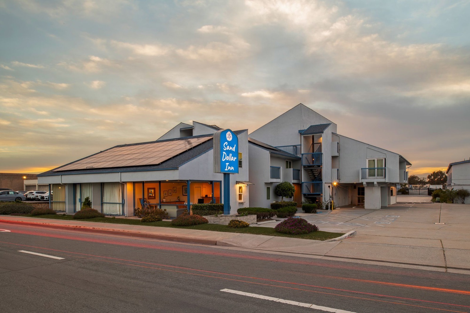 Sand Dollar Inn, Seaside, CA